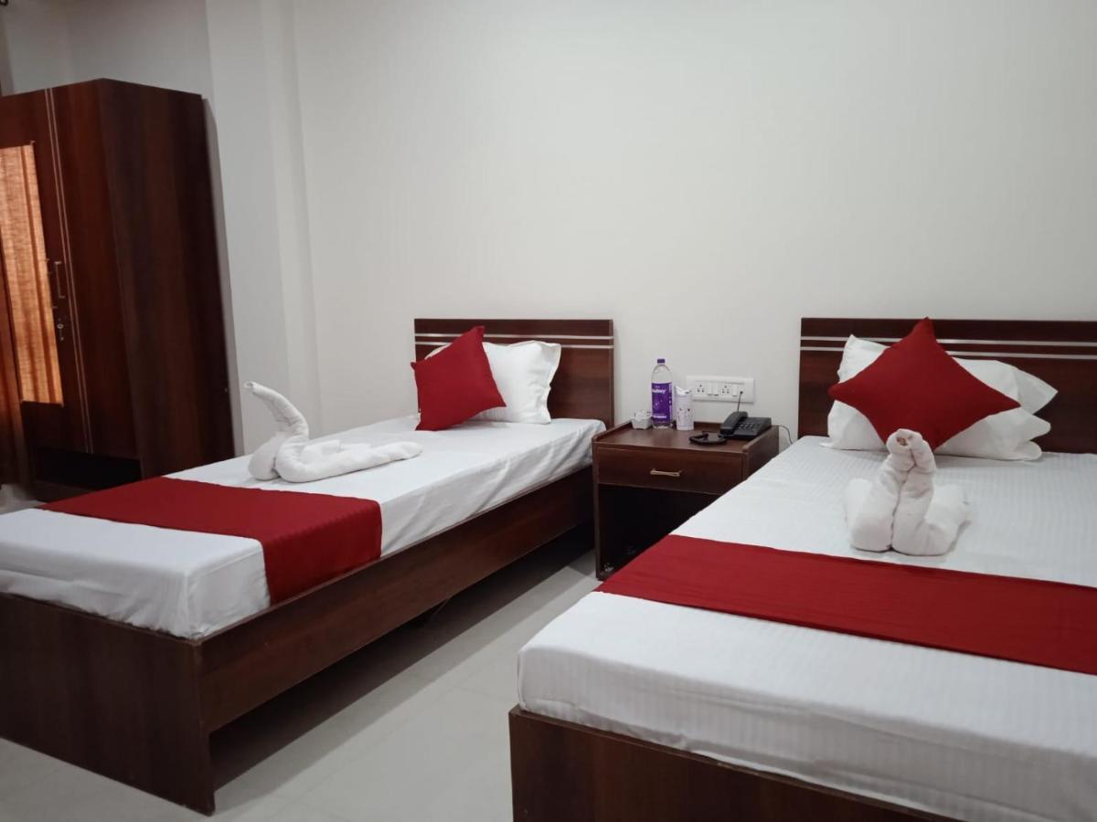Hotel Haren Grand Гувахати Экстерьер фото